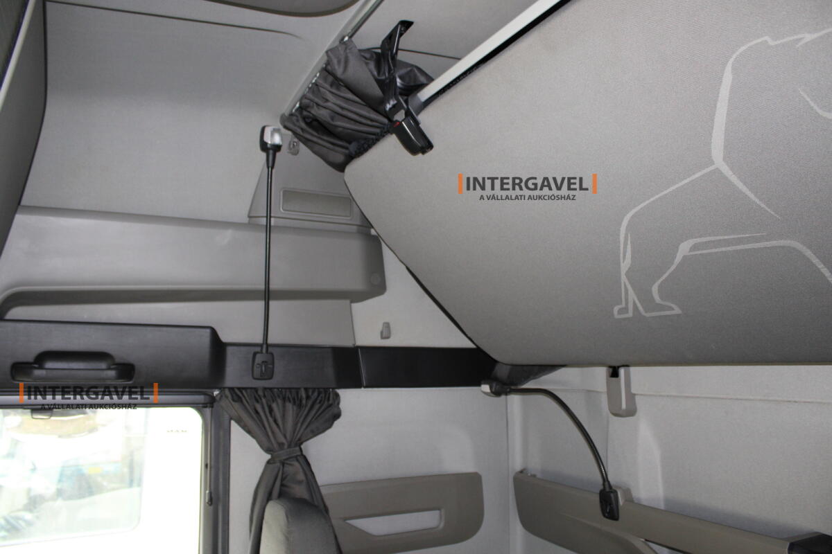 MAN TGX 18.510 nyergesvontató 18