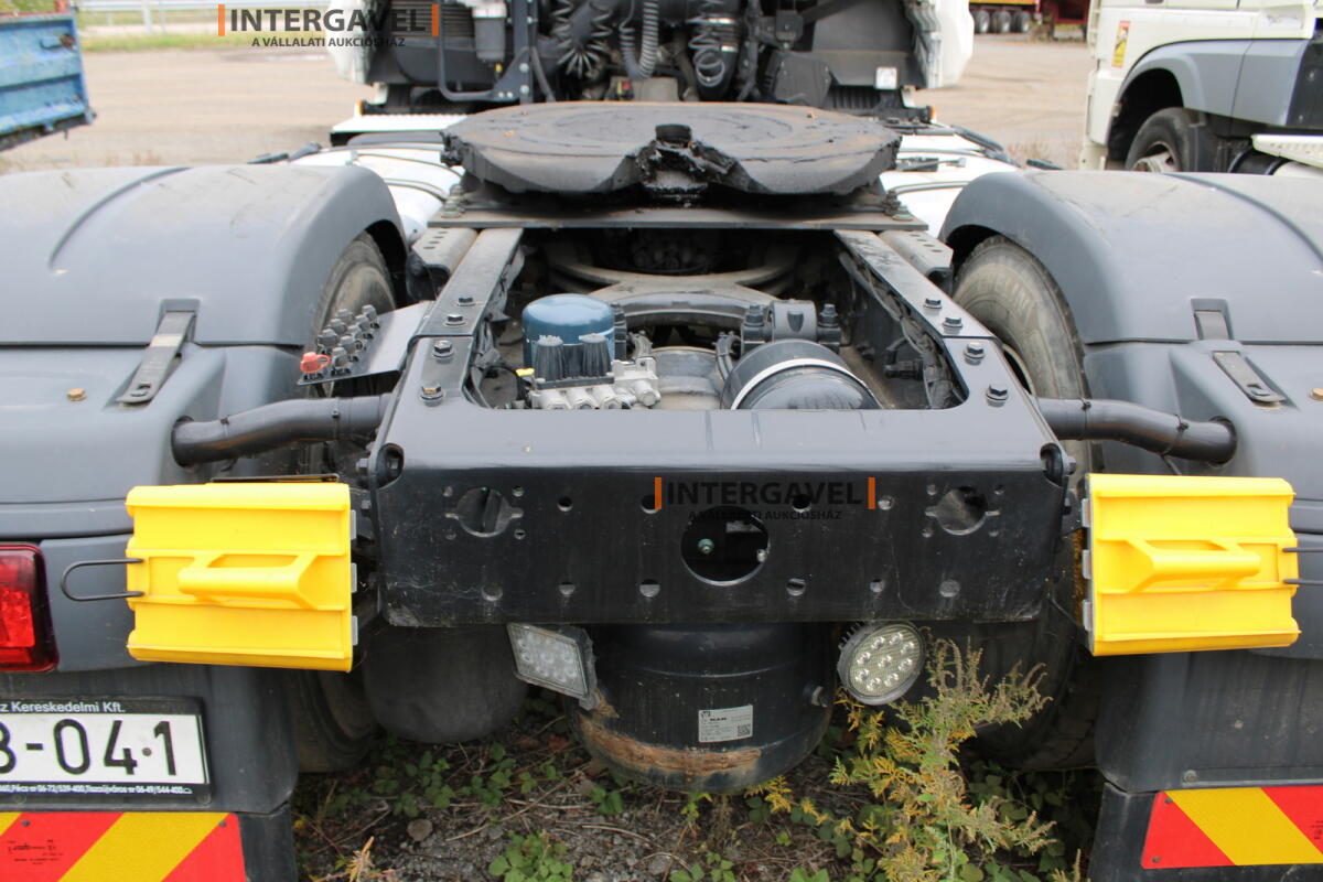 MAN TGX 18.510 nyergesvontató 33