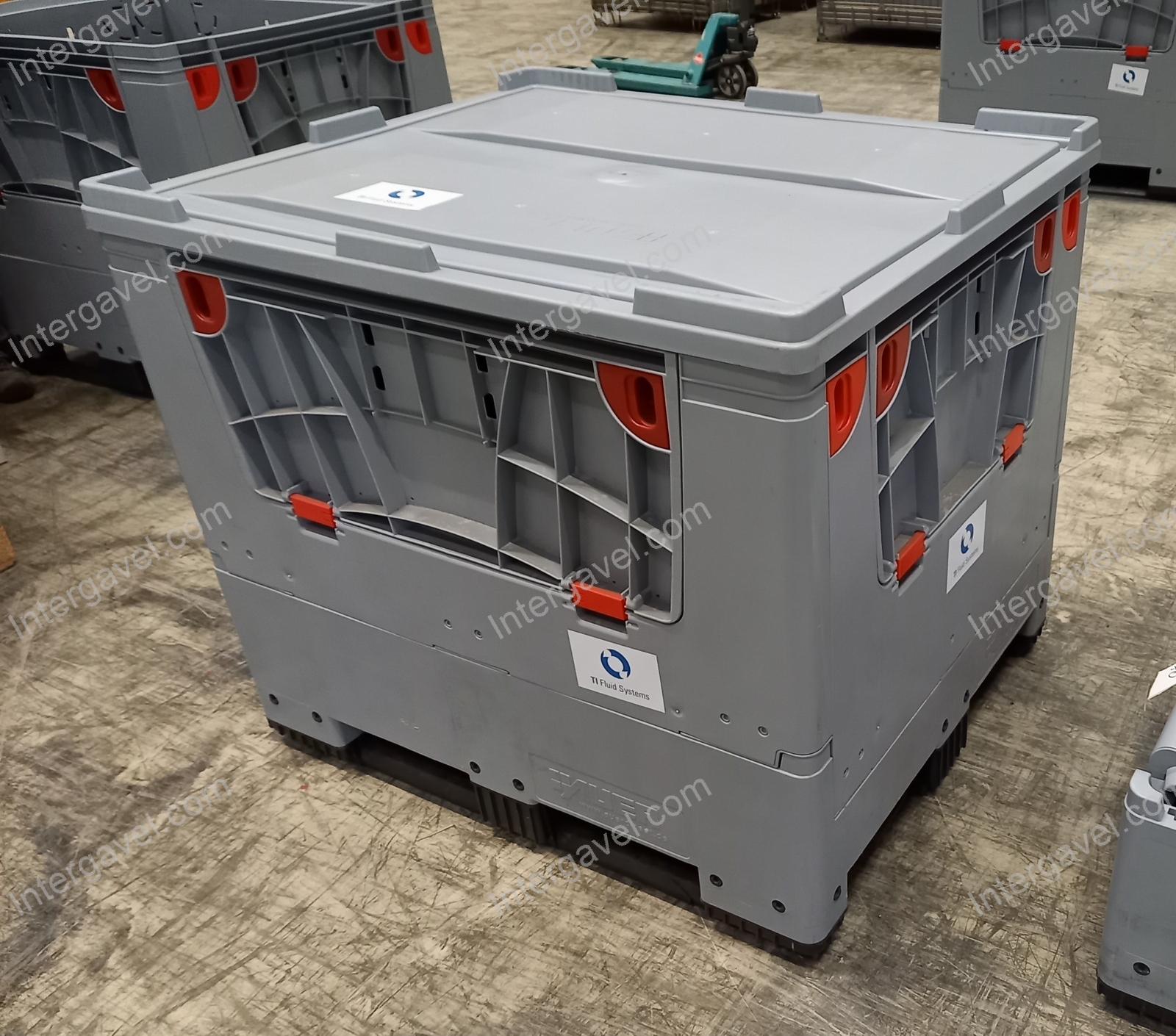 Összecsukható Bigboxok 
4 Rakodónyílással + fedél 9