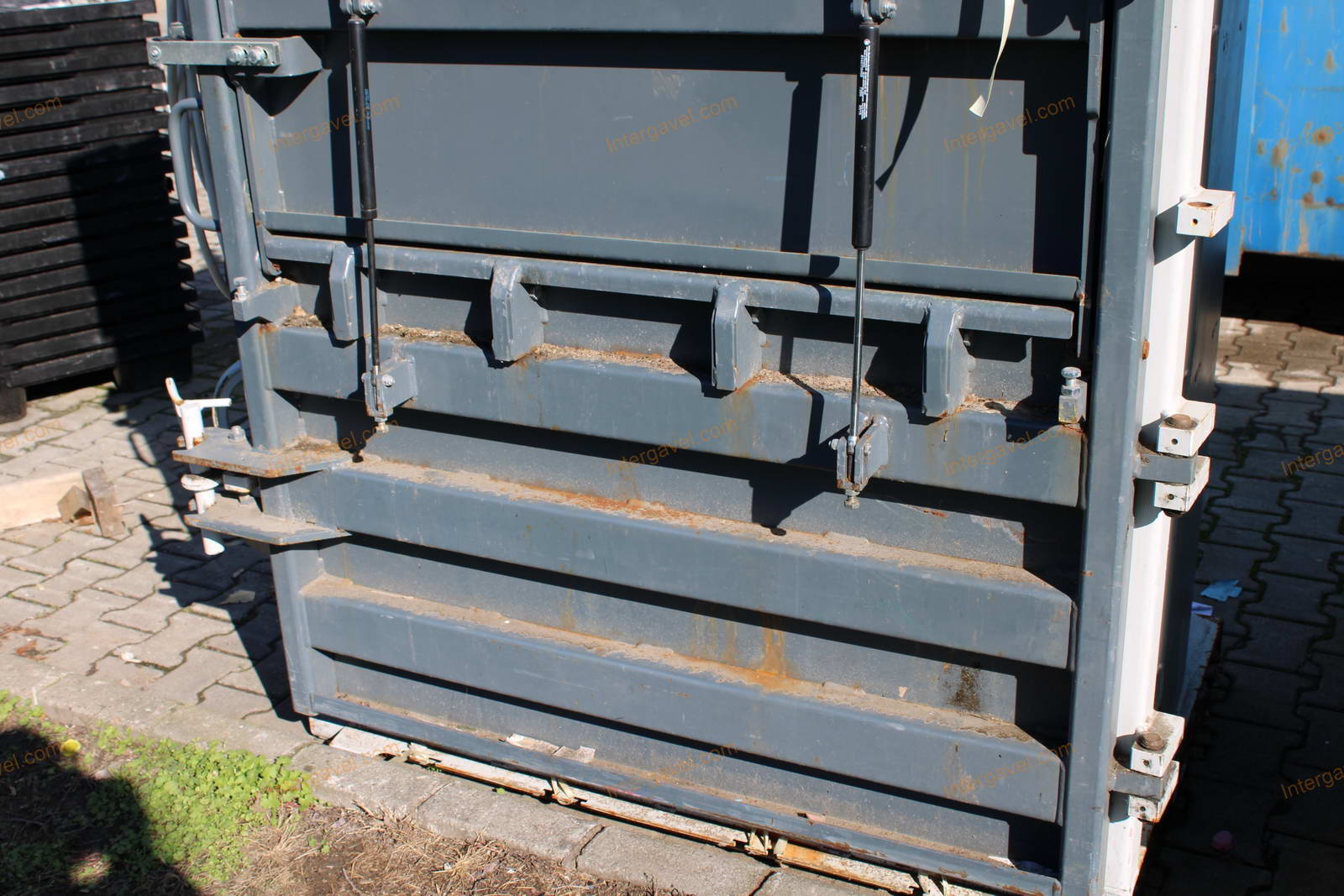 Bálázó - HSM HL 4010 Li, V-Press 820 plus 26