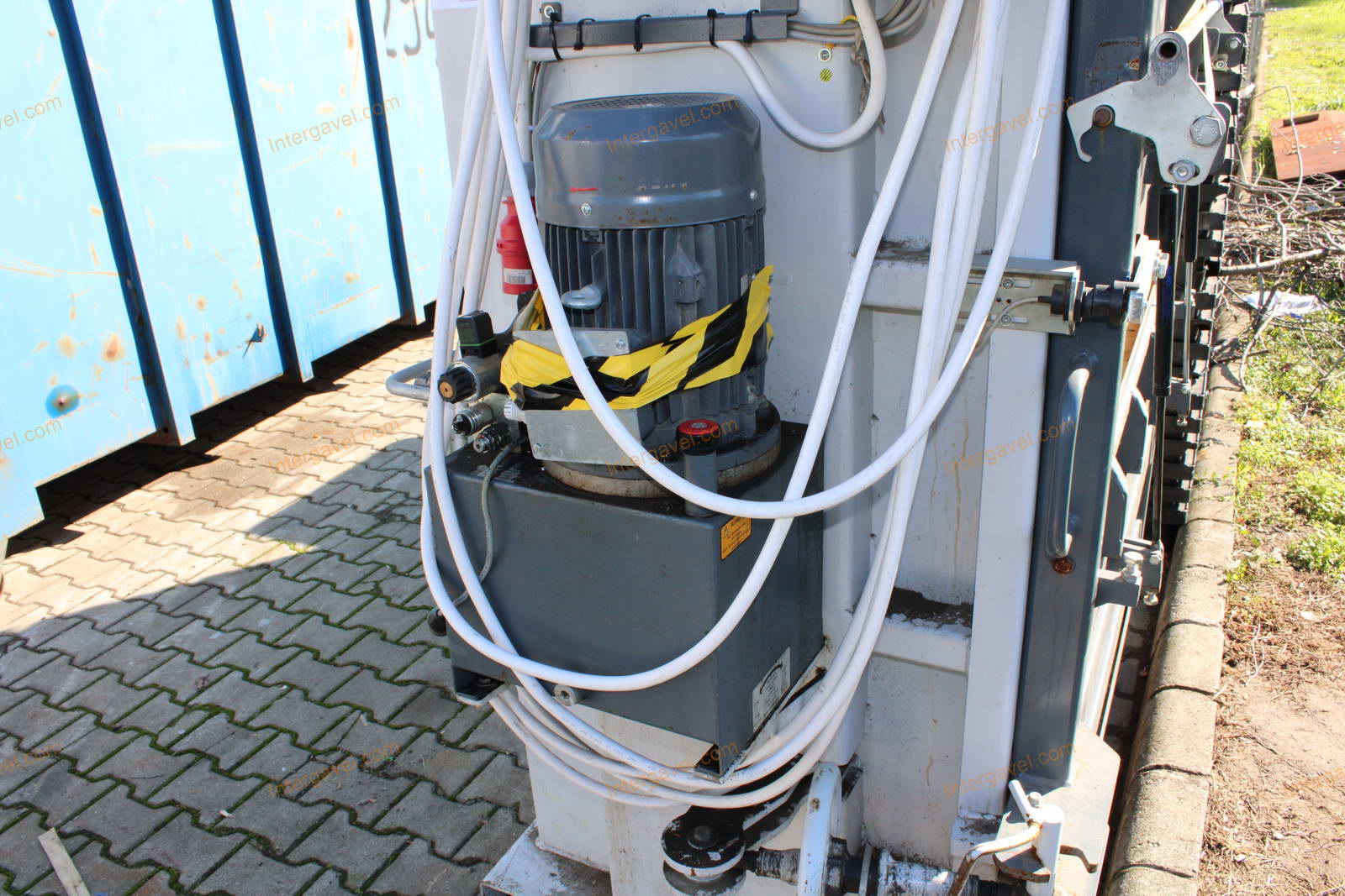 Bálázó - HSM HL 4010 Li, V-Press 820 plus 29