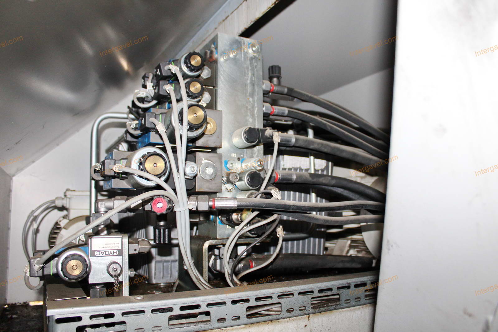 Bálázó - HSM HL 4010 Li, V-Press 820 plus 48