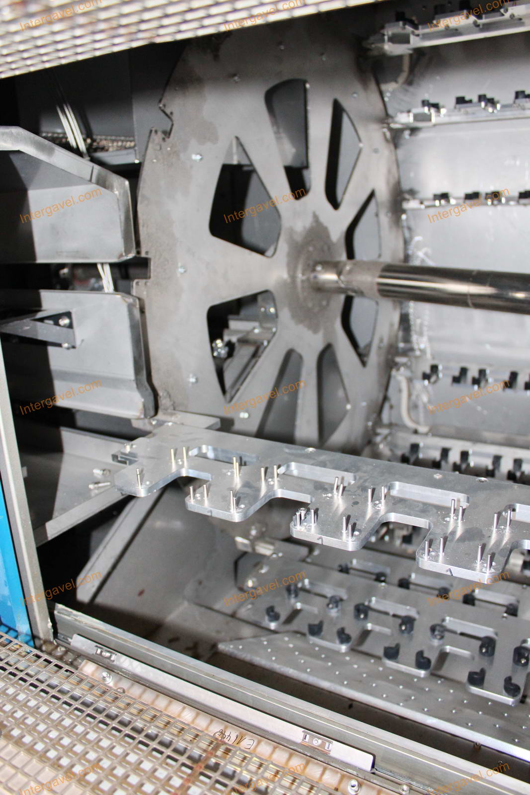 Kemence - SMT, Cube 16 7