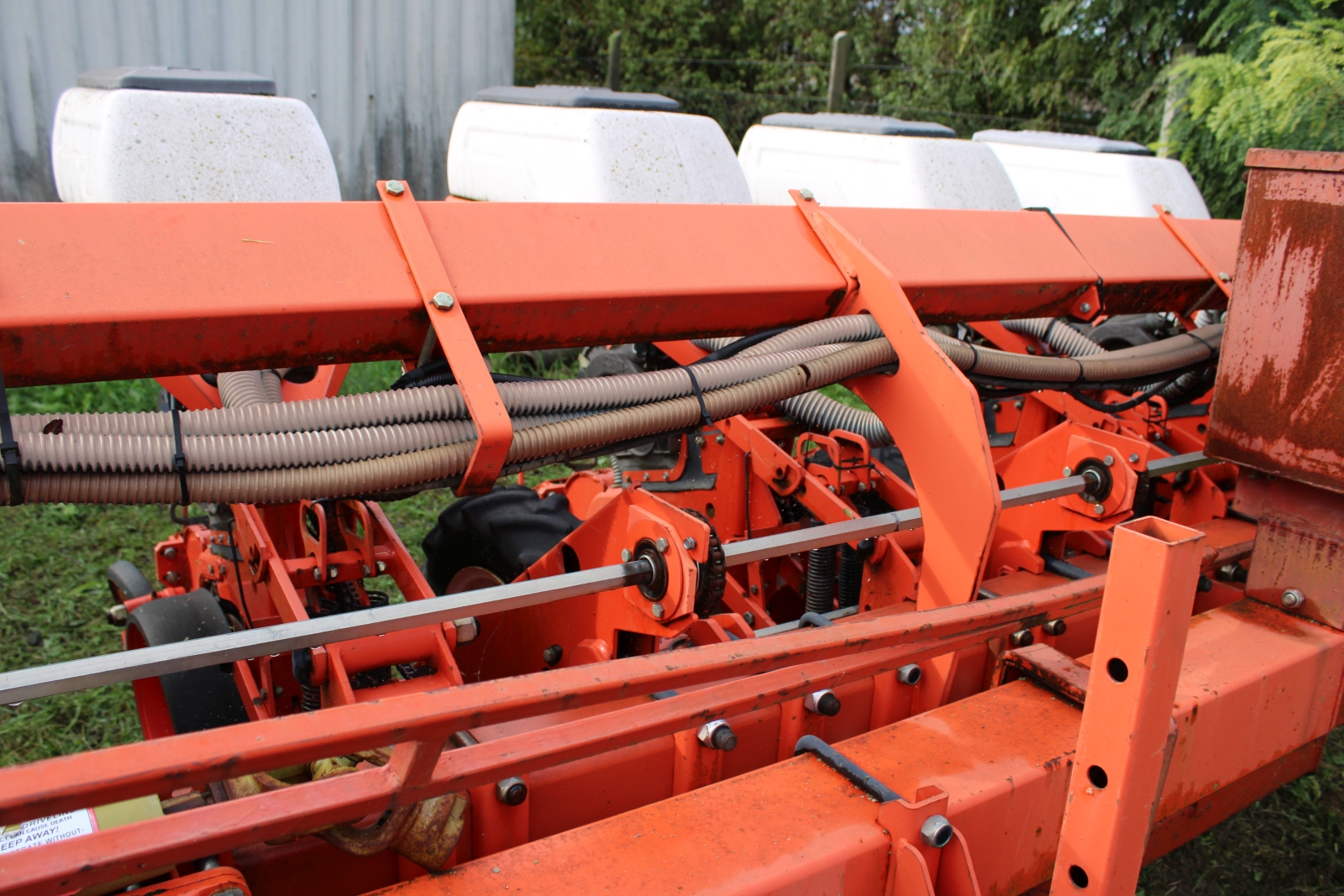 Szemenkénti vetőgép, Khun 23