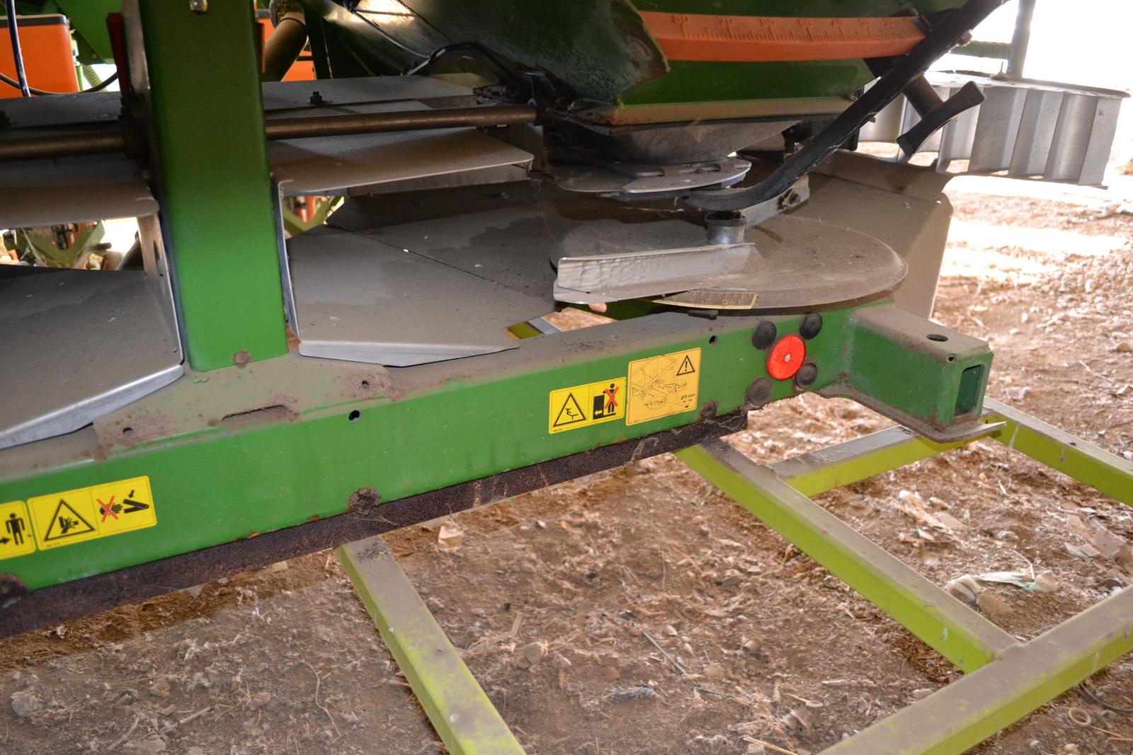 Műtrágyaszóró 10