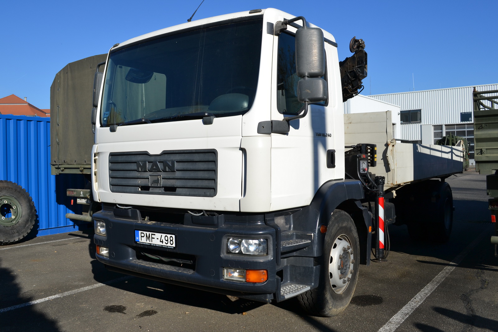 MAN teherautó daruval 1