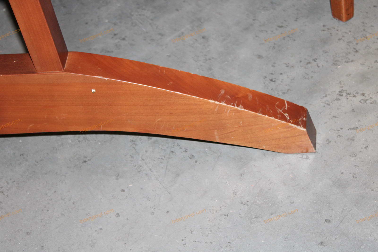 Étkező asztal és székek 7