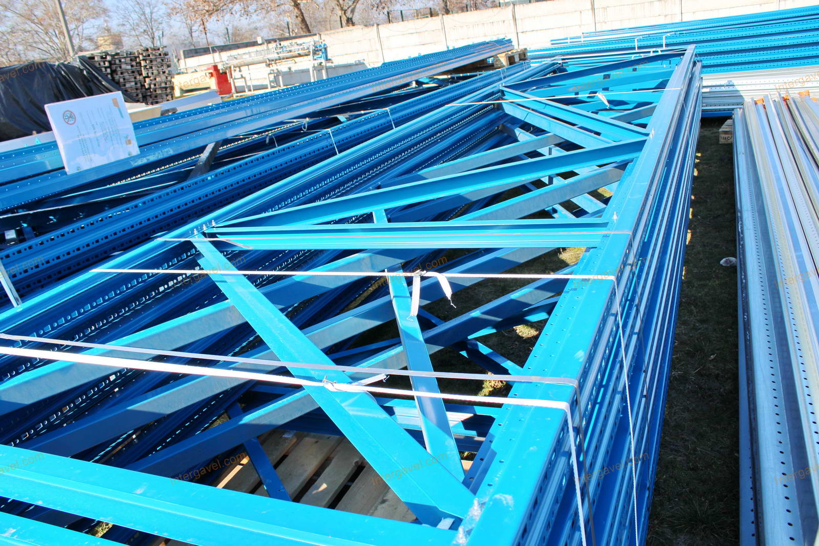 Bontott bejárható állványrendszer elemek 21