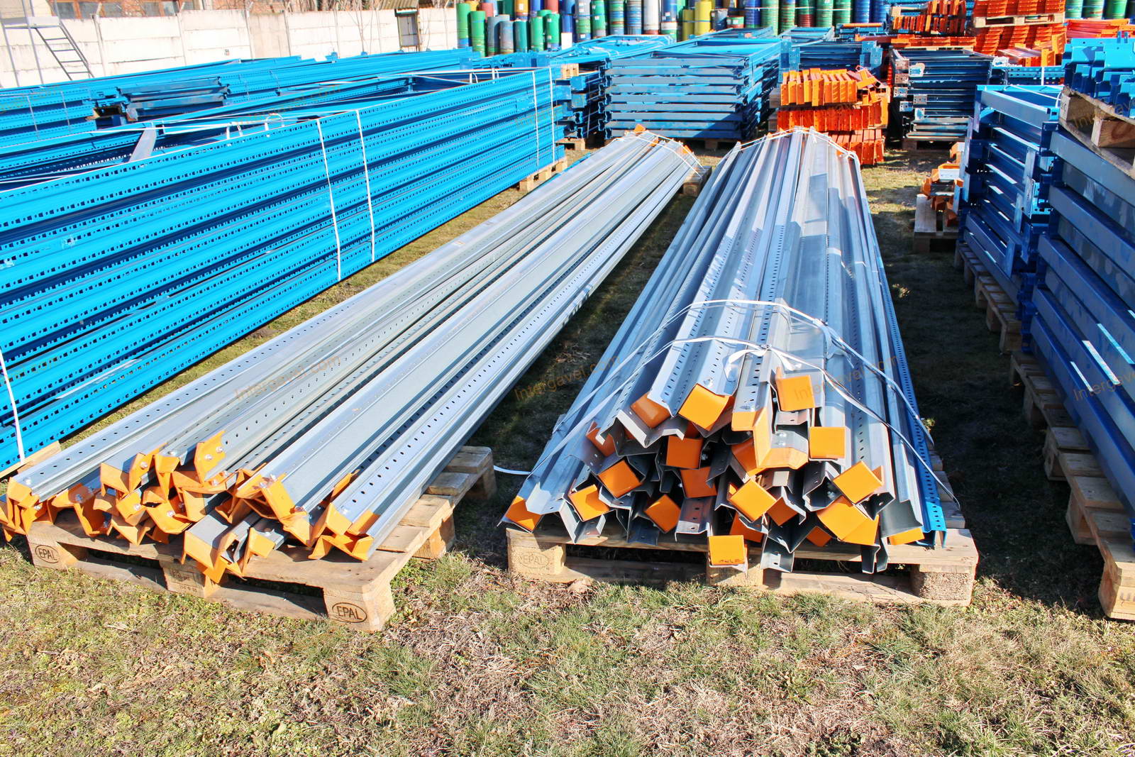 Bontott bejárható állványrendszer elemek 25