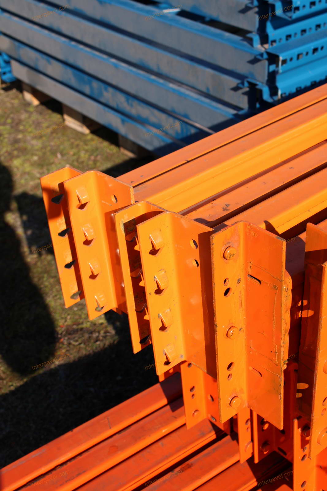 Bontott bejárható állványrendszer elemek 31