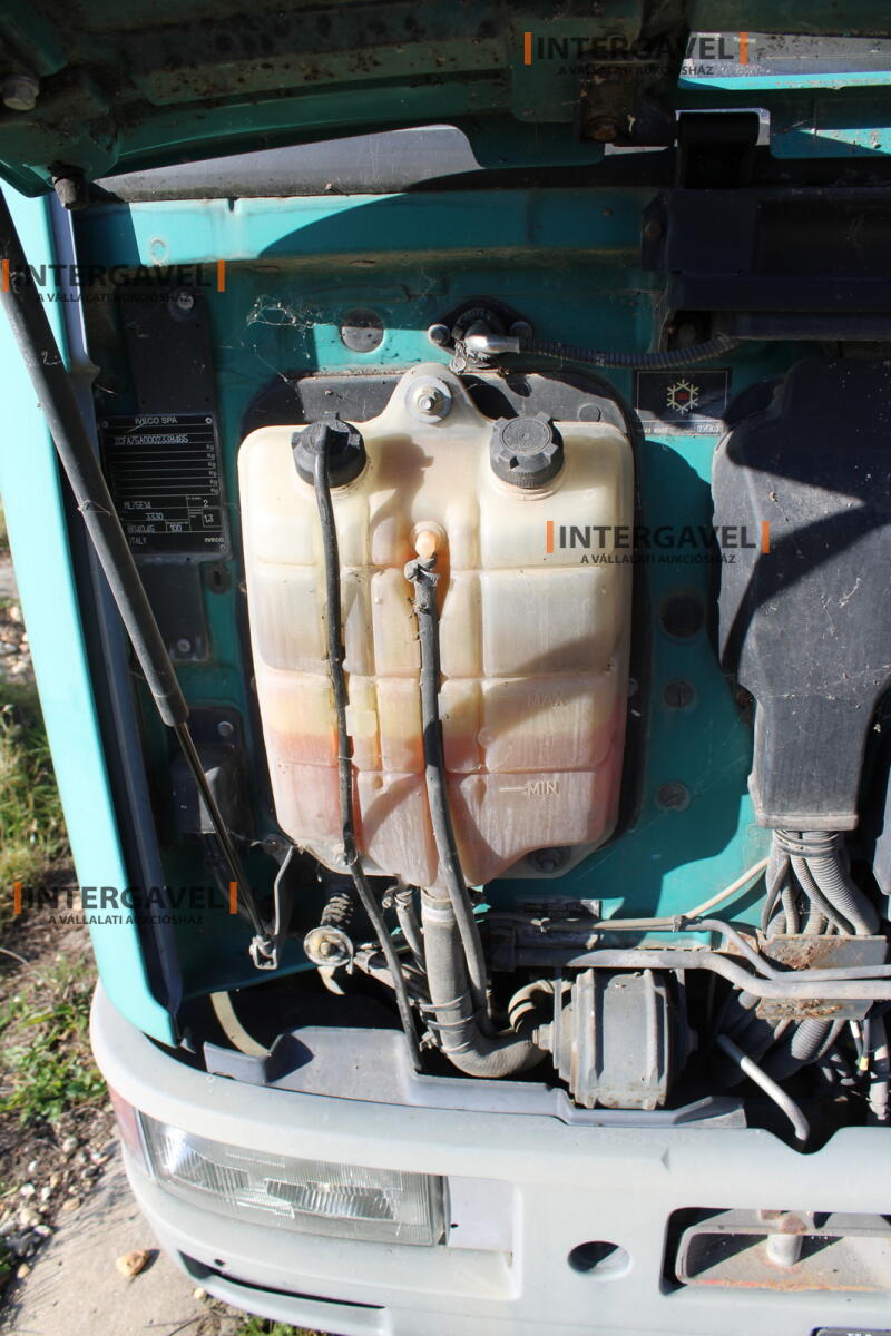 Teherautó - IVECO 39