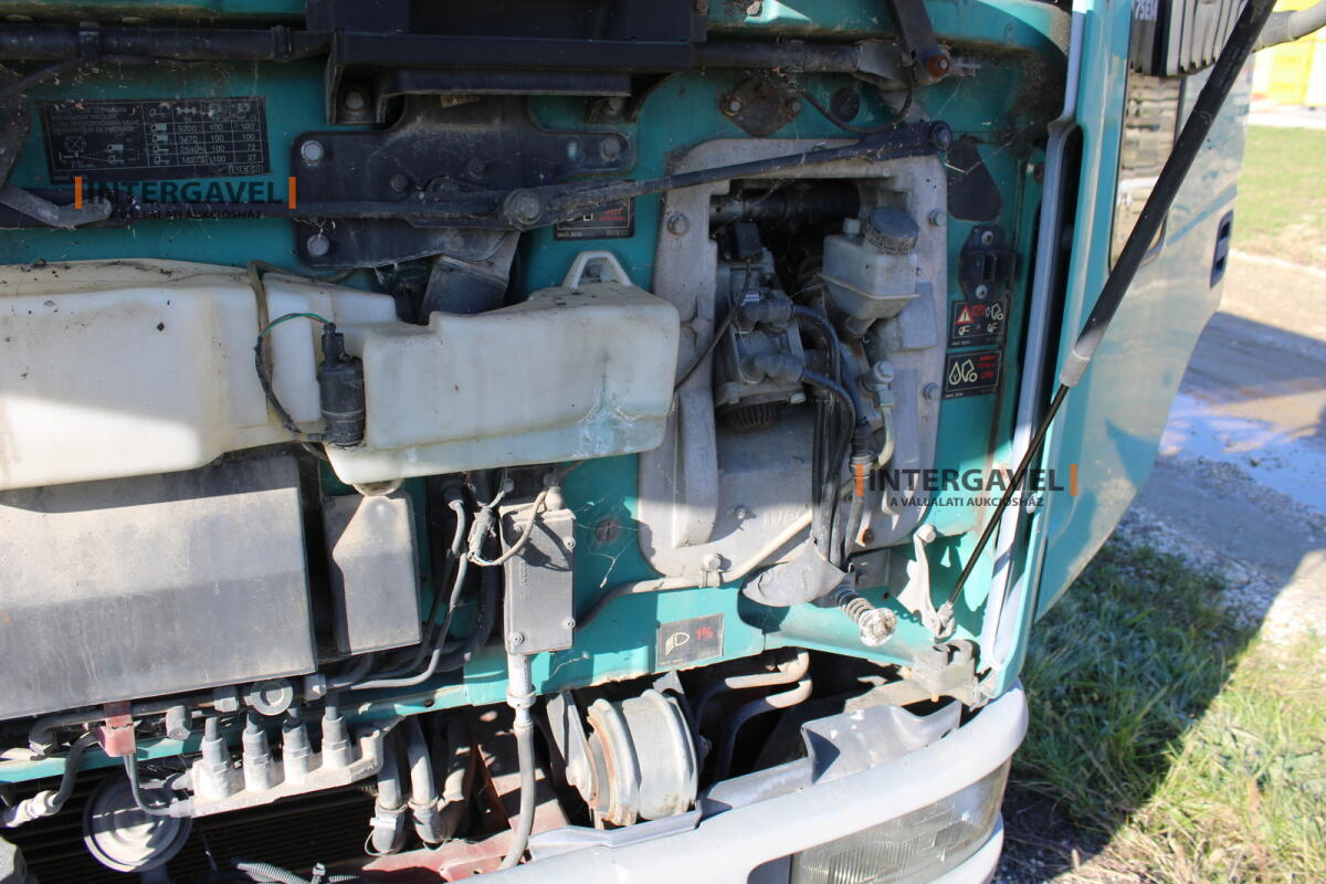 Teherautó - IVECO 42