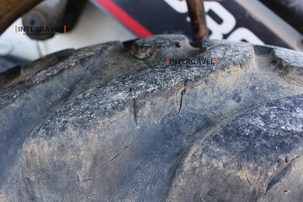 Hátsó árokásó - Hydromek 33