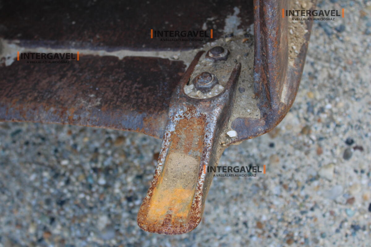 Hátsó árokásó - Hydromek 37