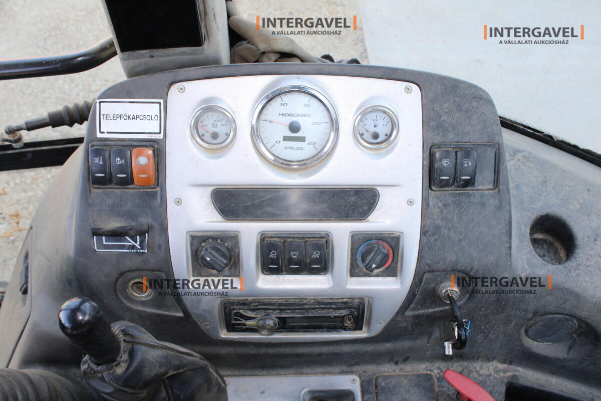 Hátsó árokásó - Hydromek 49