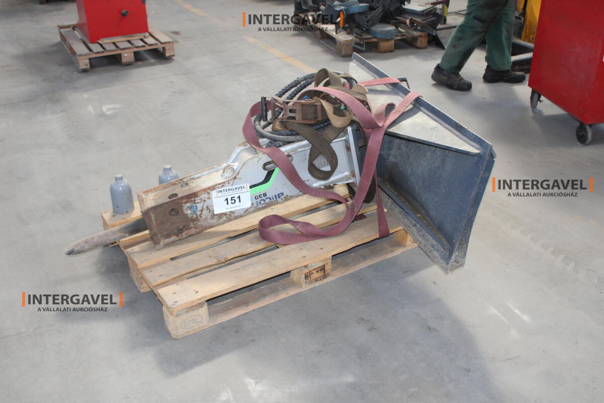 Hidraulikus törőfej