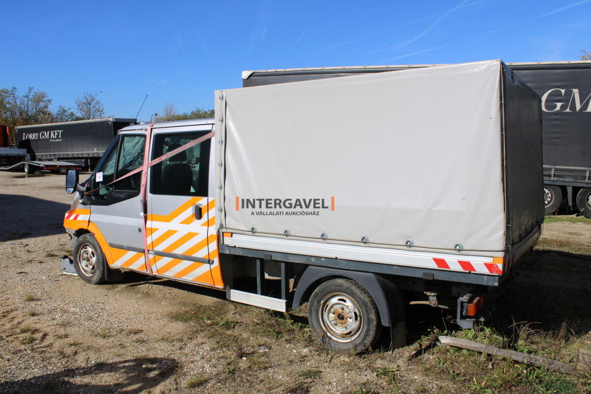 Kisteherautó - Ford 4