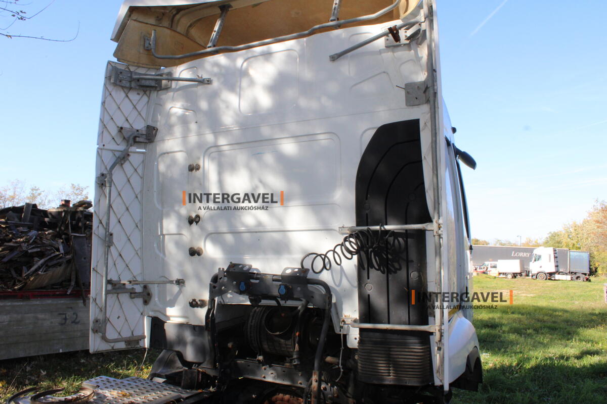 Nyerges vontató - Renault 14