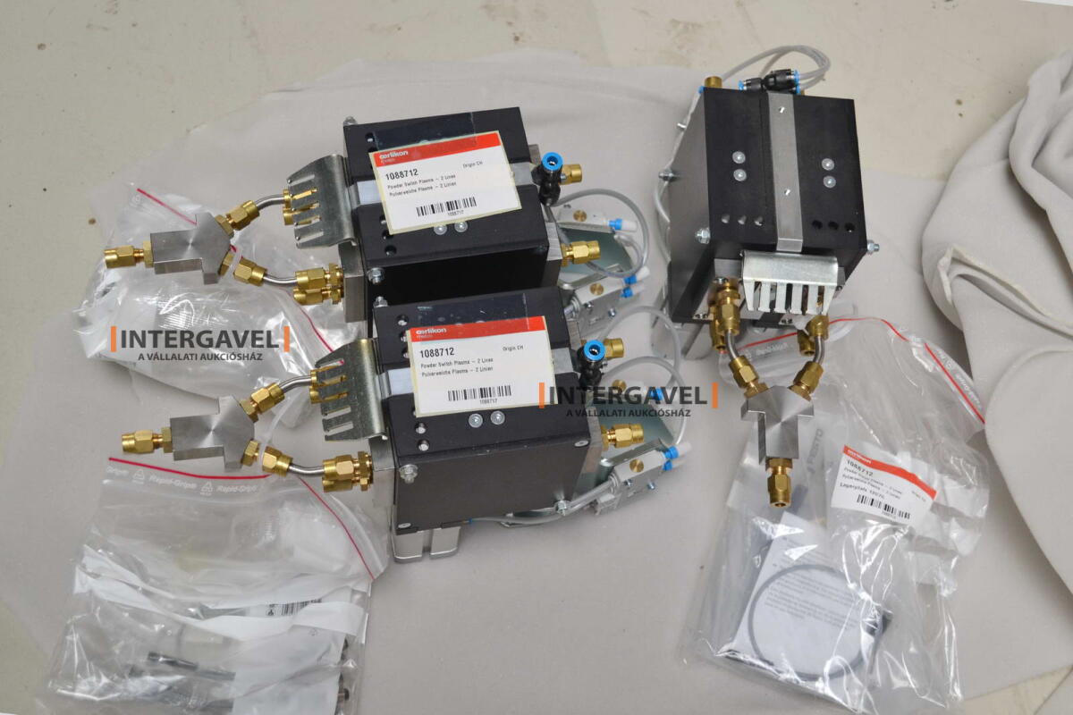 Plasma spraying equipment 14