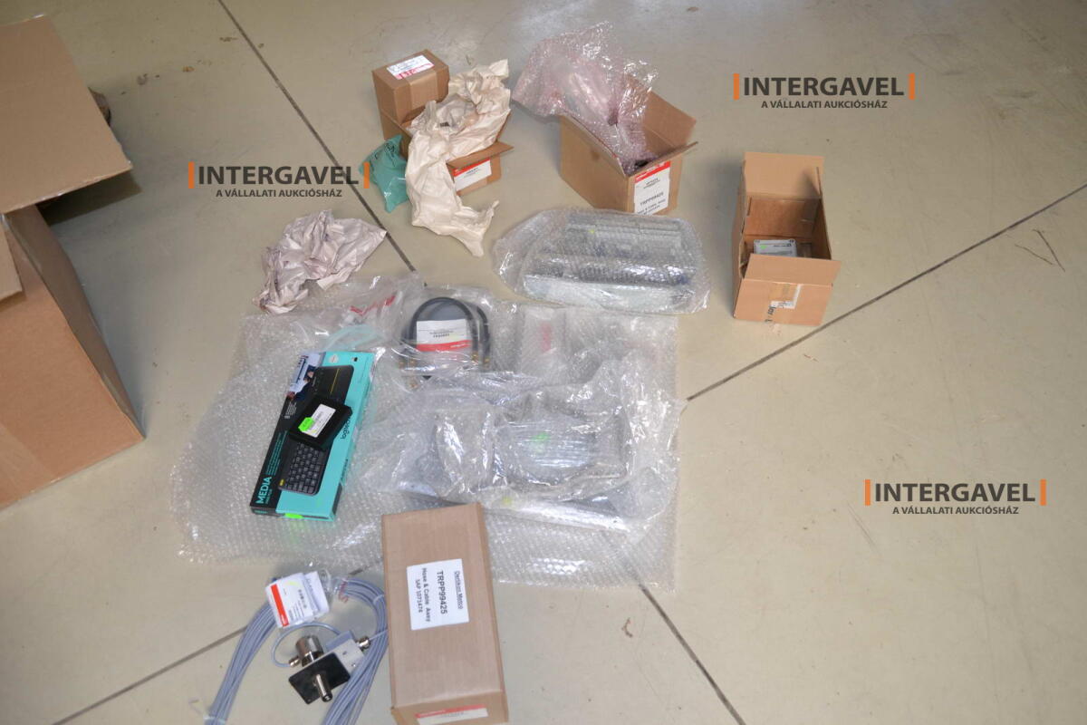 Plasma spraying equipment 29