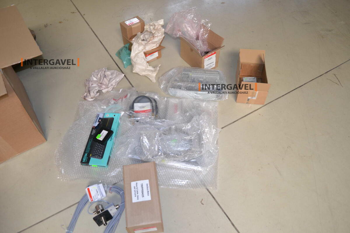 Plasma spraying equipment 29