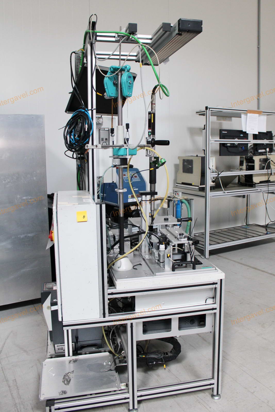 Bontott szerelő munkahely 3