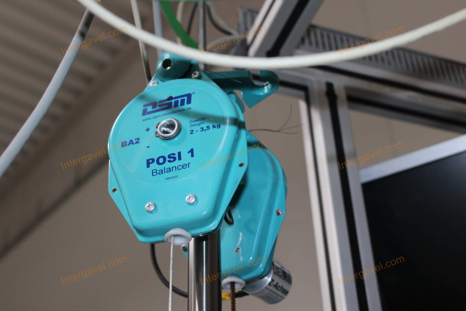 Bontott szerelő munkahely 13