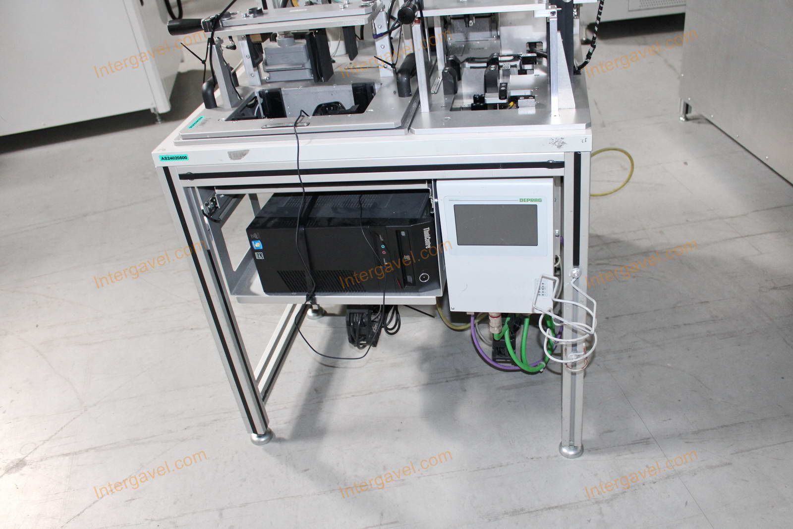 Bontott szerelő munkahely 19