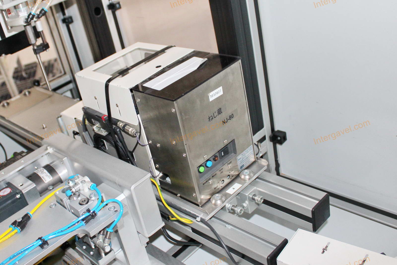 Bontott szerelő célgép 14