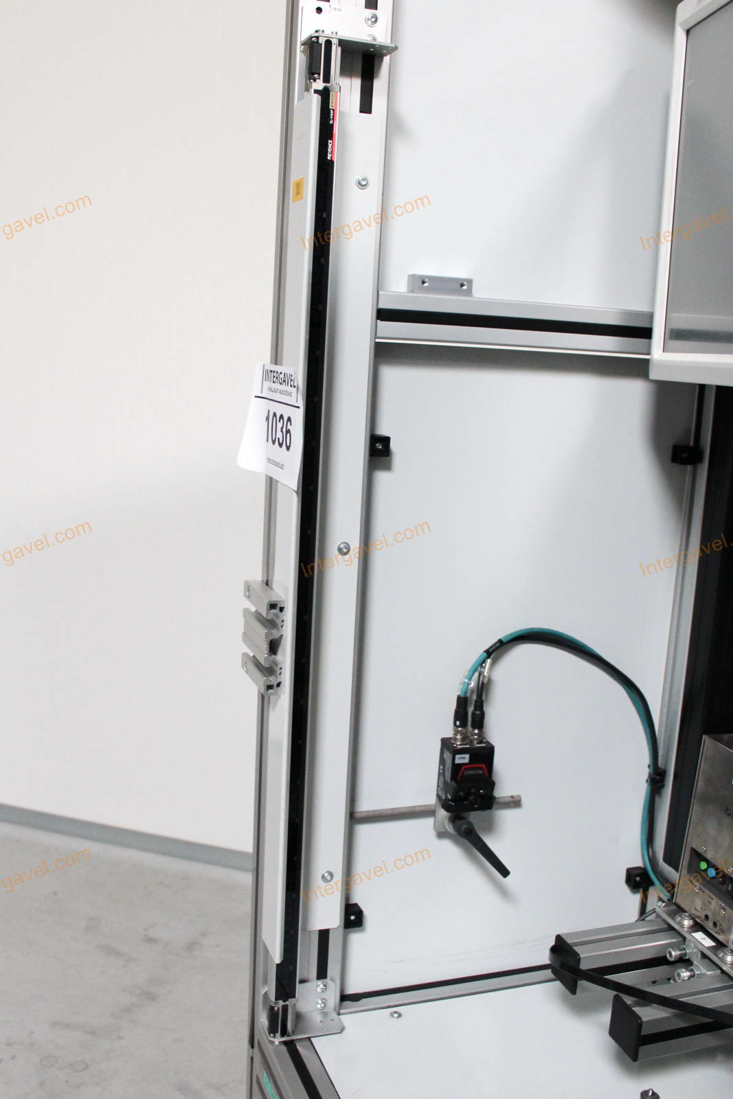 Bontott szerelő célgép 23