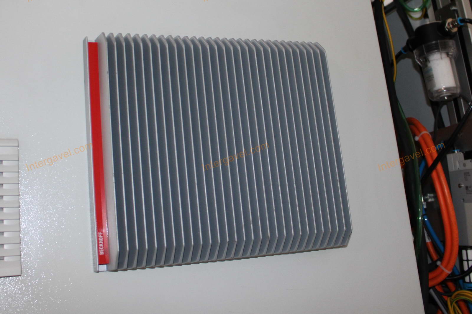 Bontott szerelő célgép 32