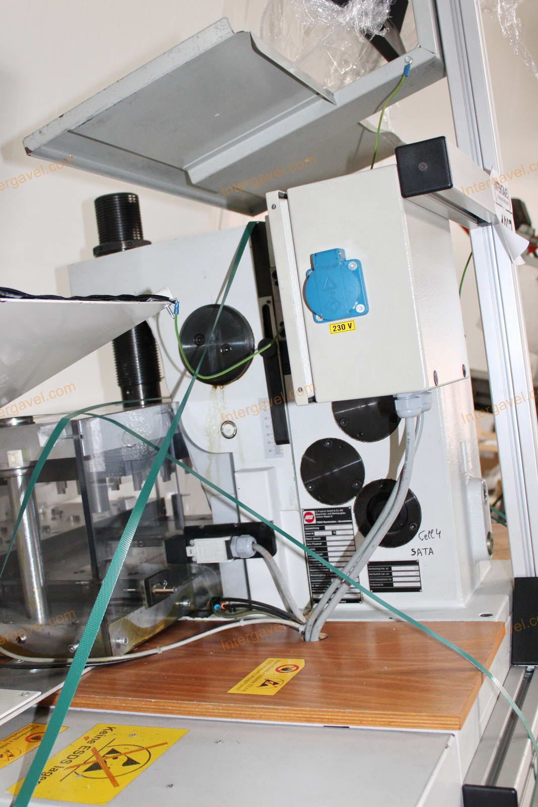 Bontott szerelő munkahely 3