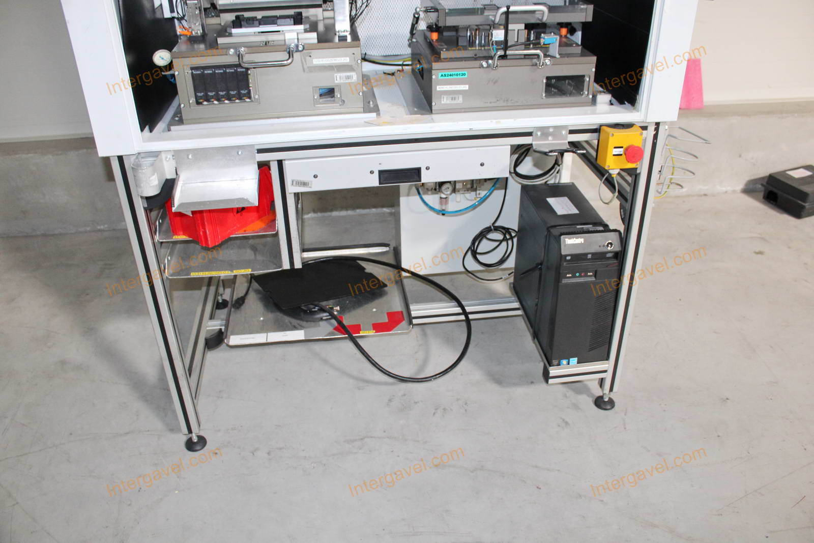 Bontott szerelő munkahely 10