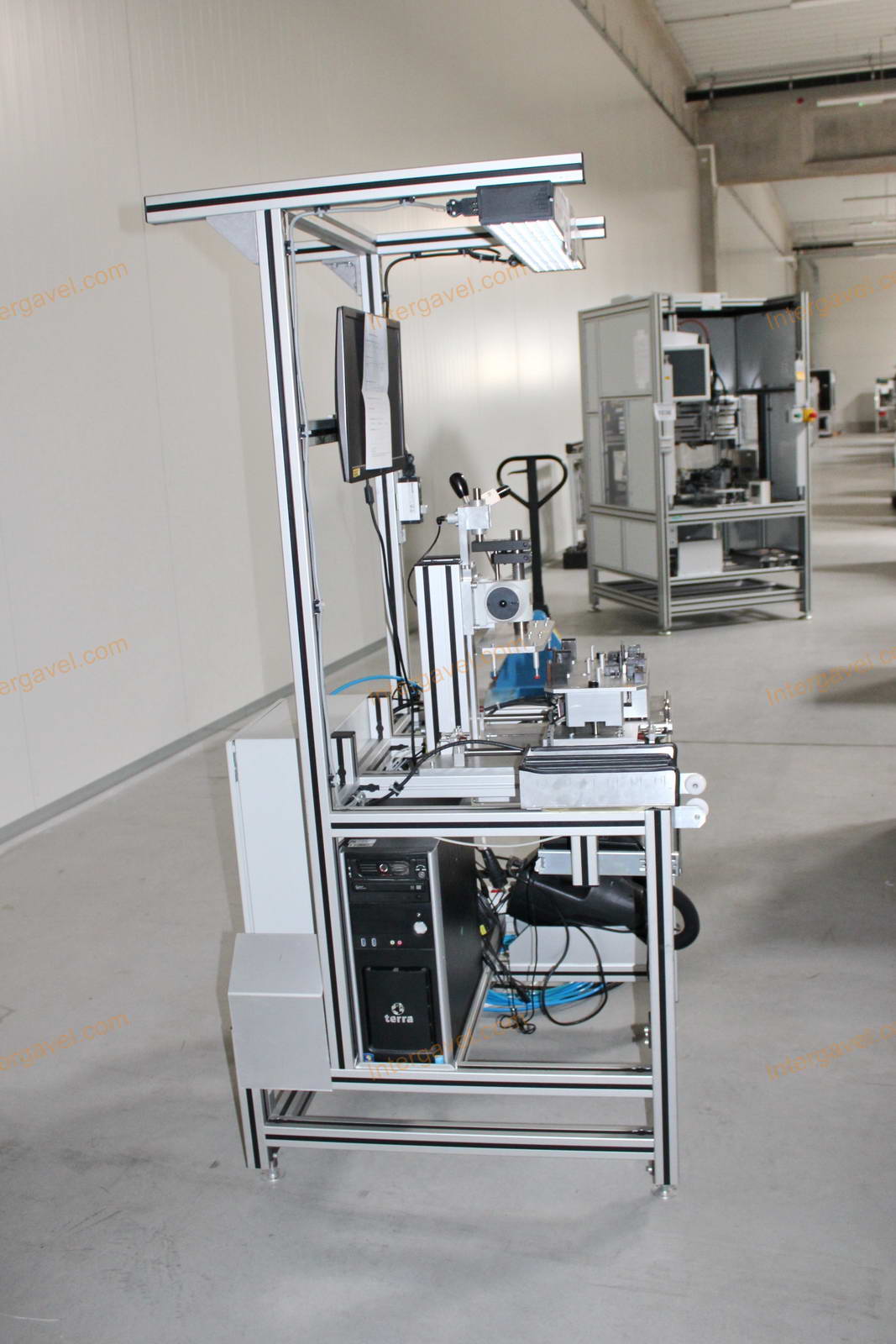 Bontott szerelő munkahely 3