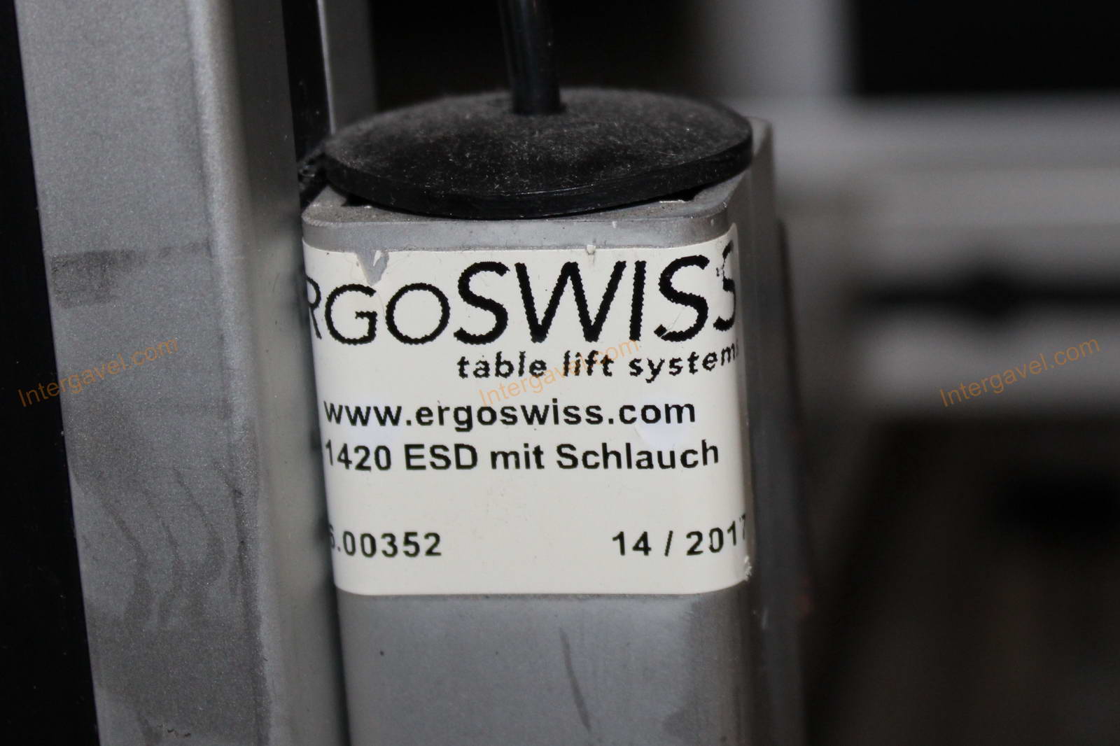 Bontott szerelő munkahely 14