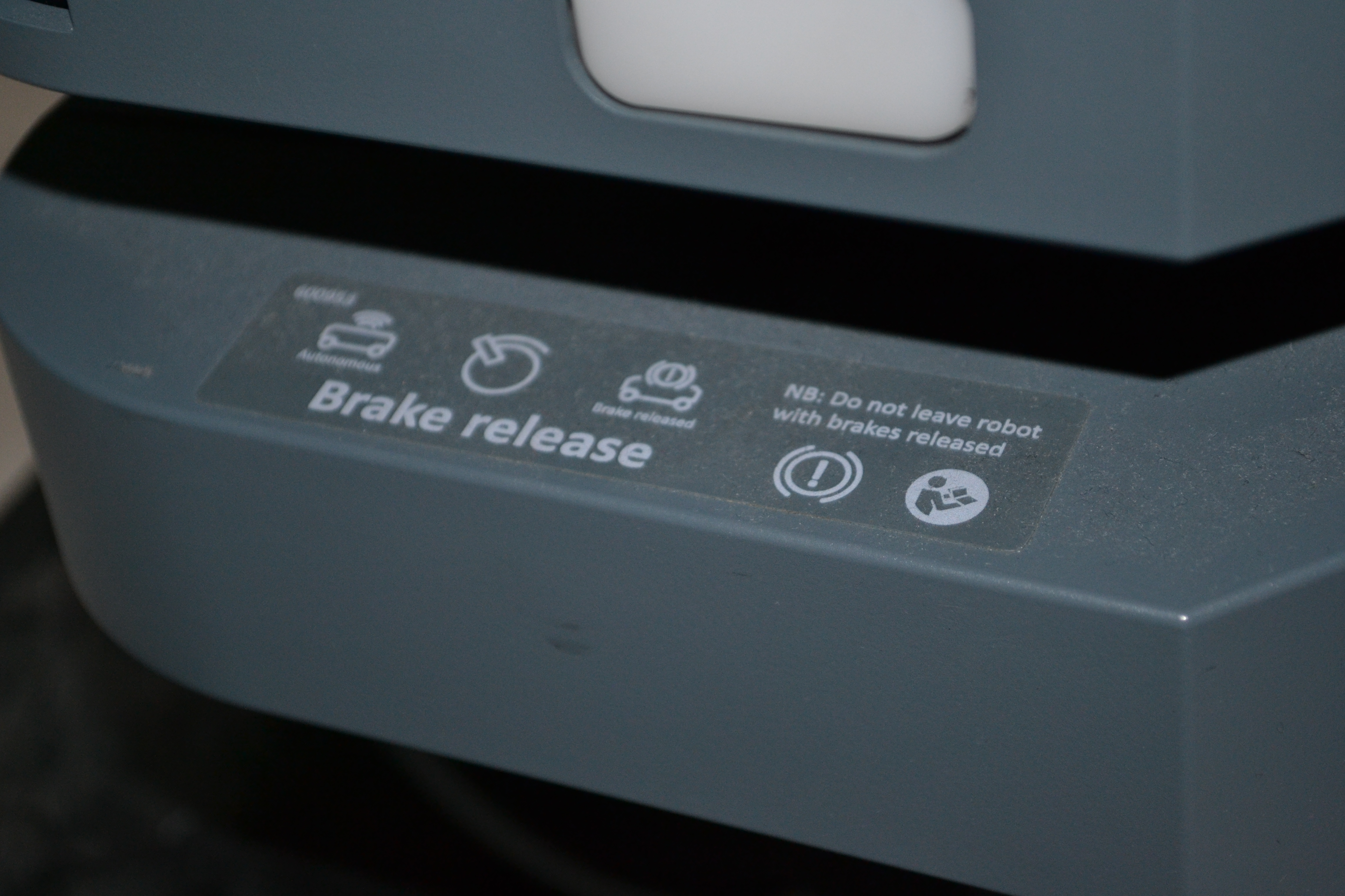 VEP MIR 250 szállító robot 7