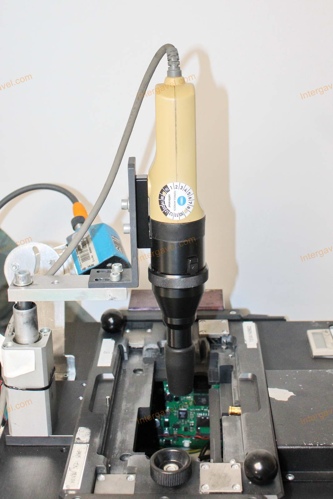 Vegyes bontott adapterek 4