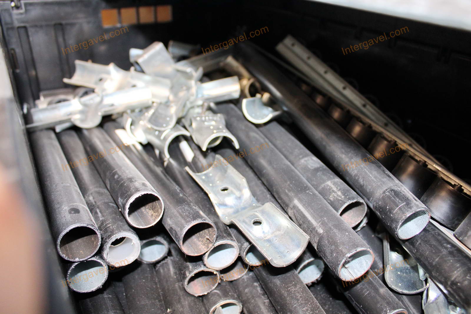 Vegyes csővázas tároló alkatrészek 7