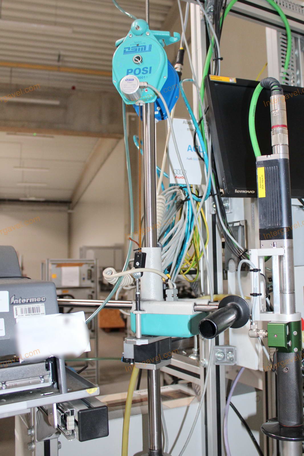 Bontott szerelő munkahely 12