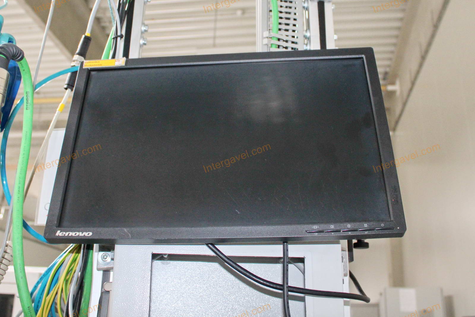 Bontott szerelő munkahely 15