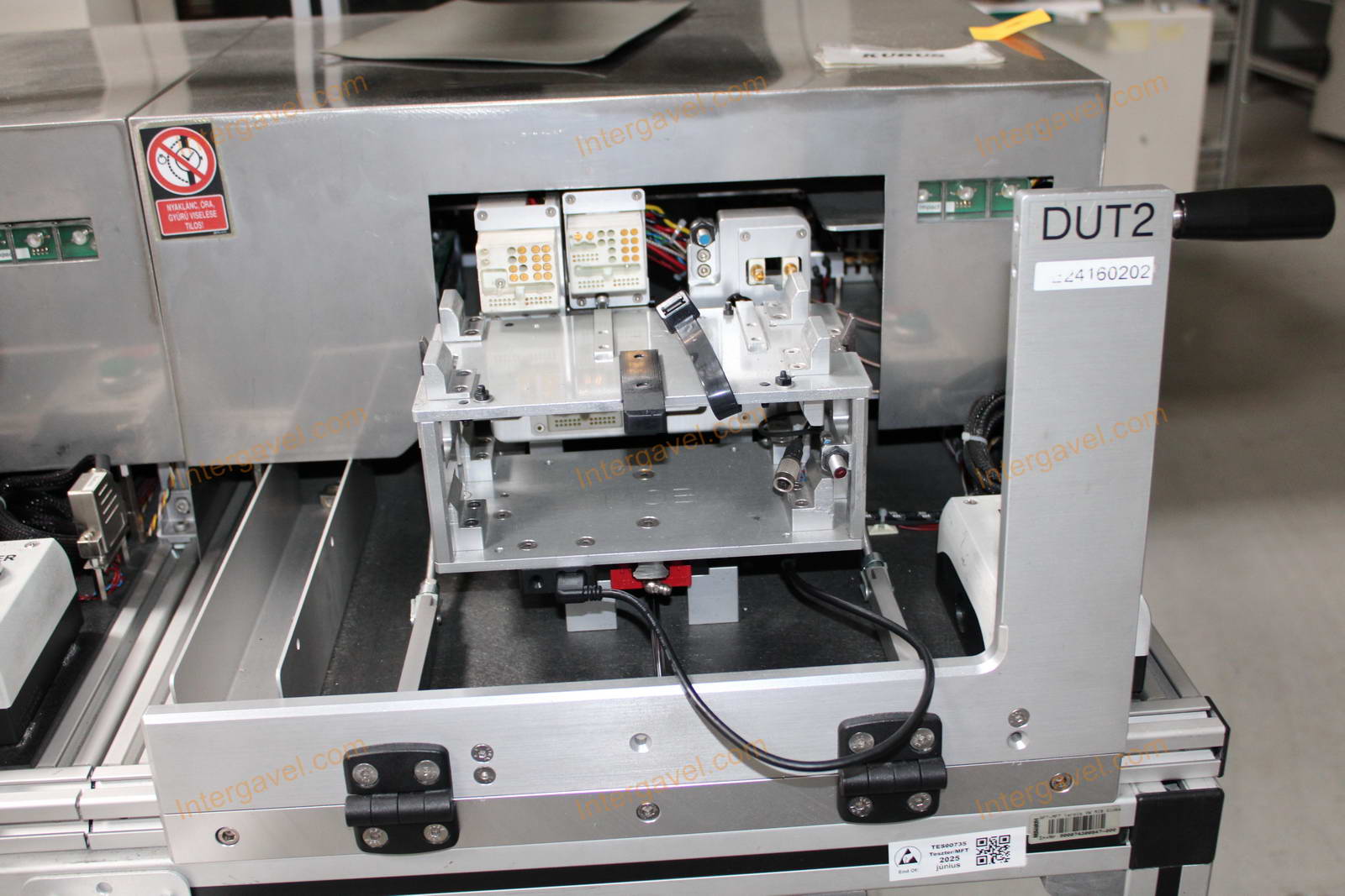 Bontott teszt munkahely 3