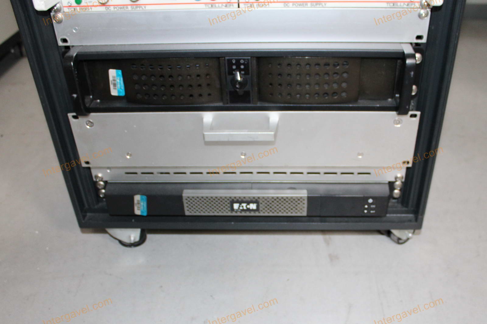 Bontott teszt szekrény 8