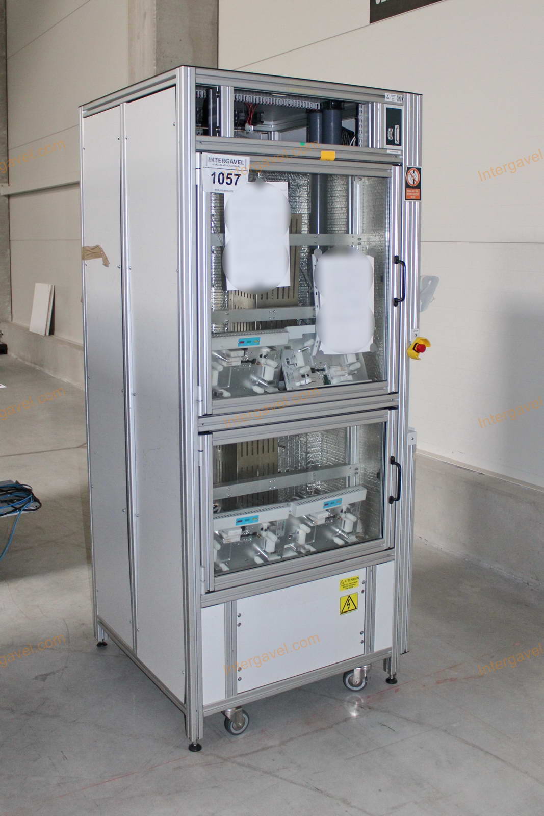 Bontott teszt munkahely