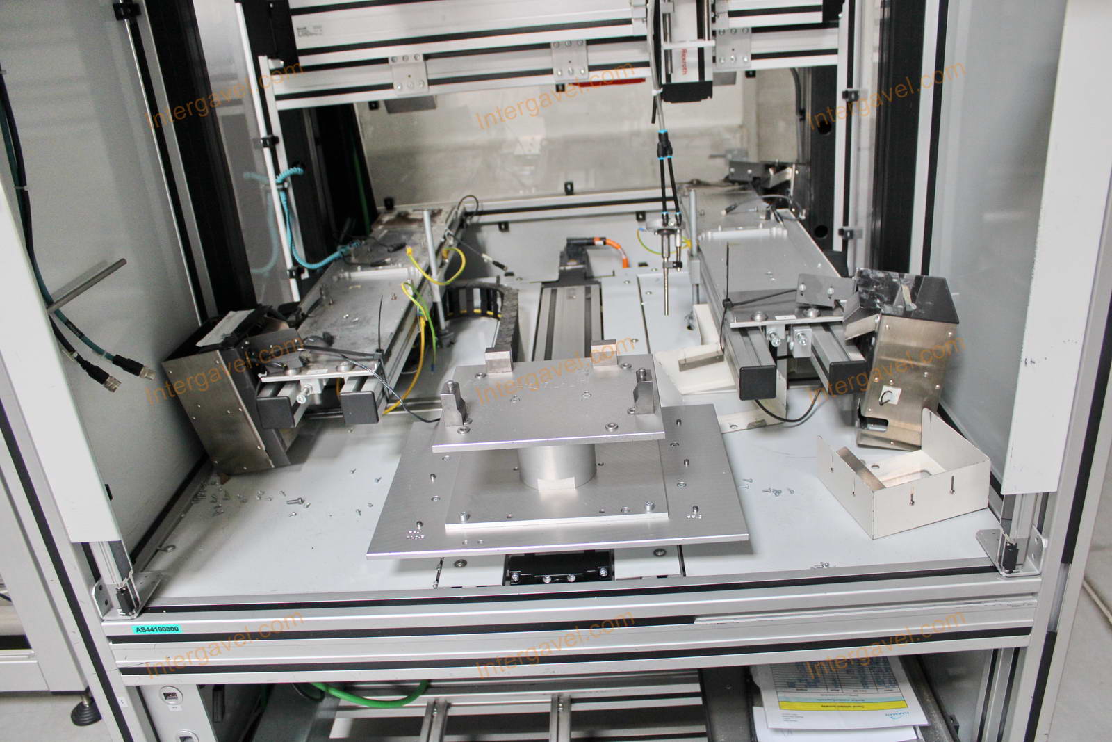 Bontott szerelő célgép 7