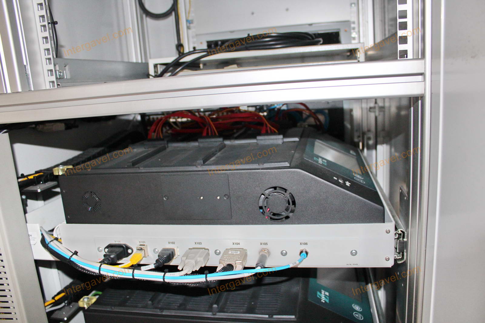 Bontott teszt szekrény 11