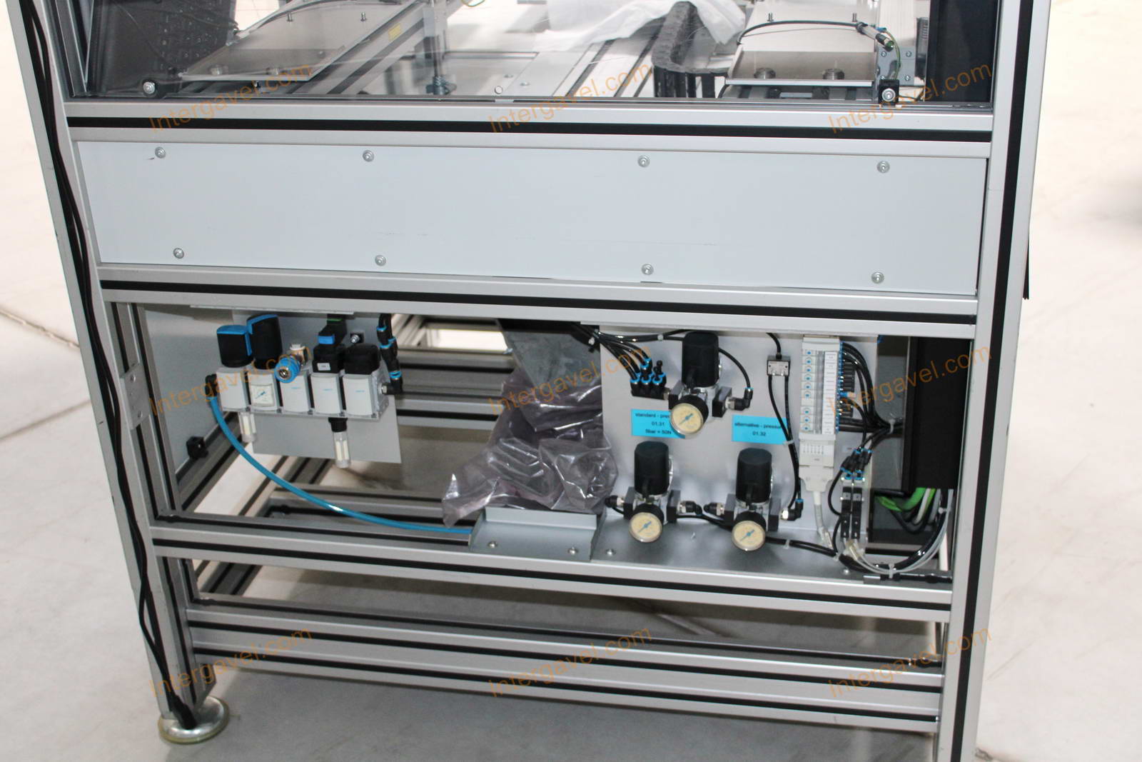 Bontott szerelő célgép 15