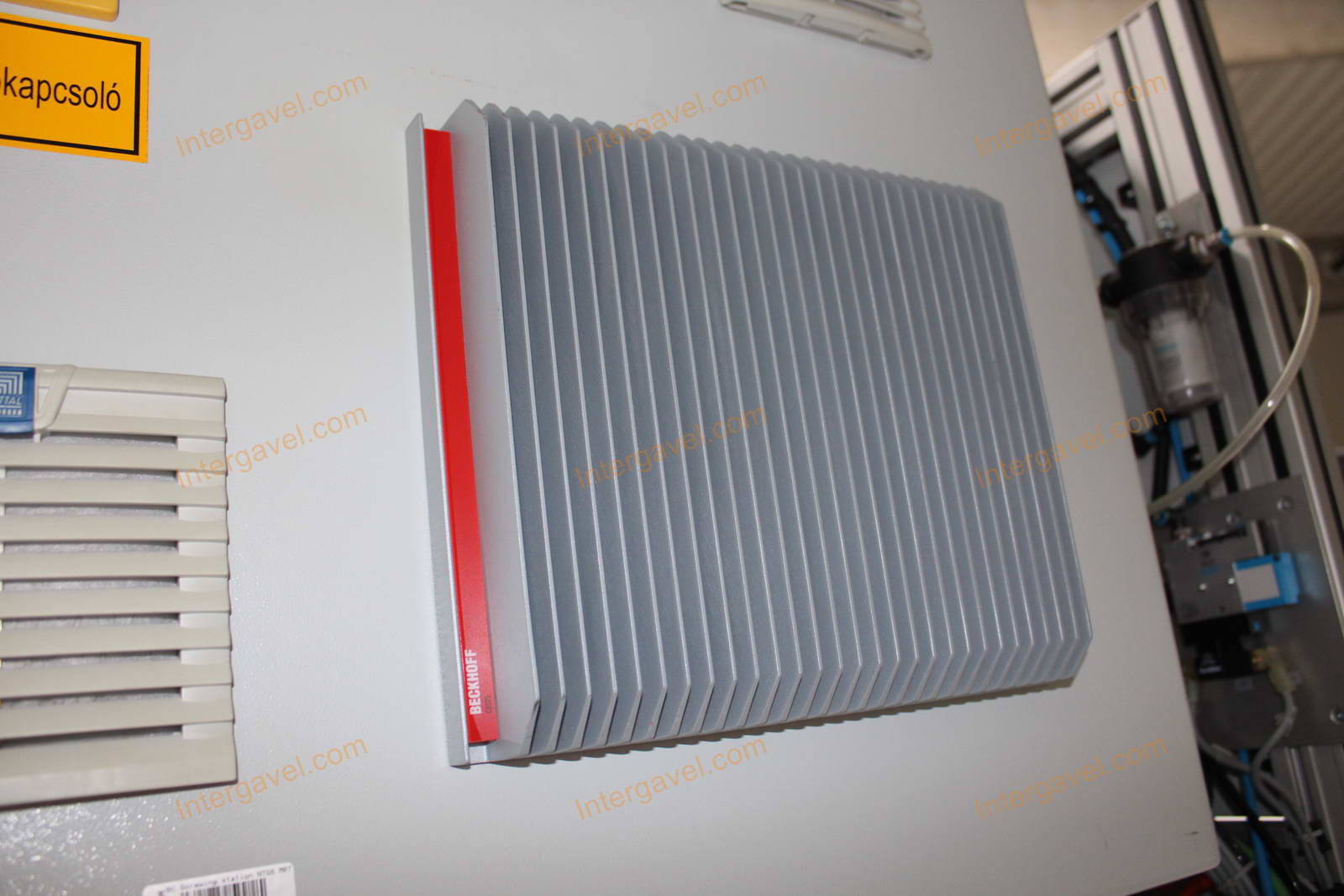 Bontott szerelő célgép 19