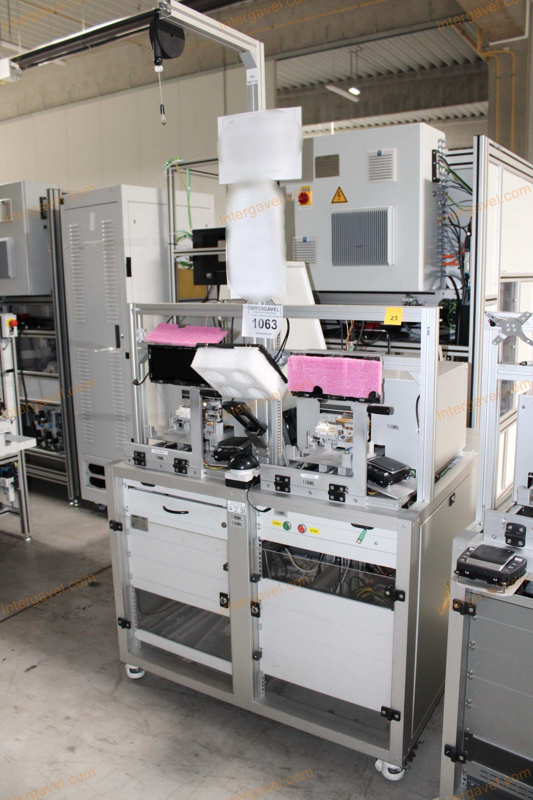 Bontott teszt munkahely