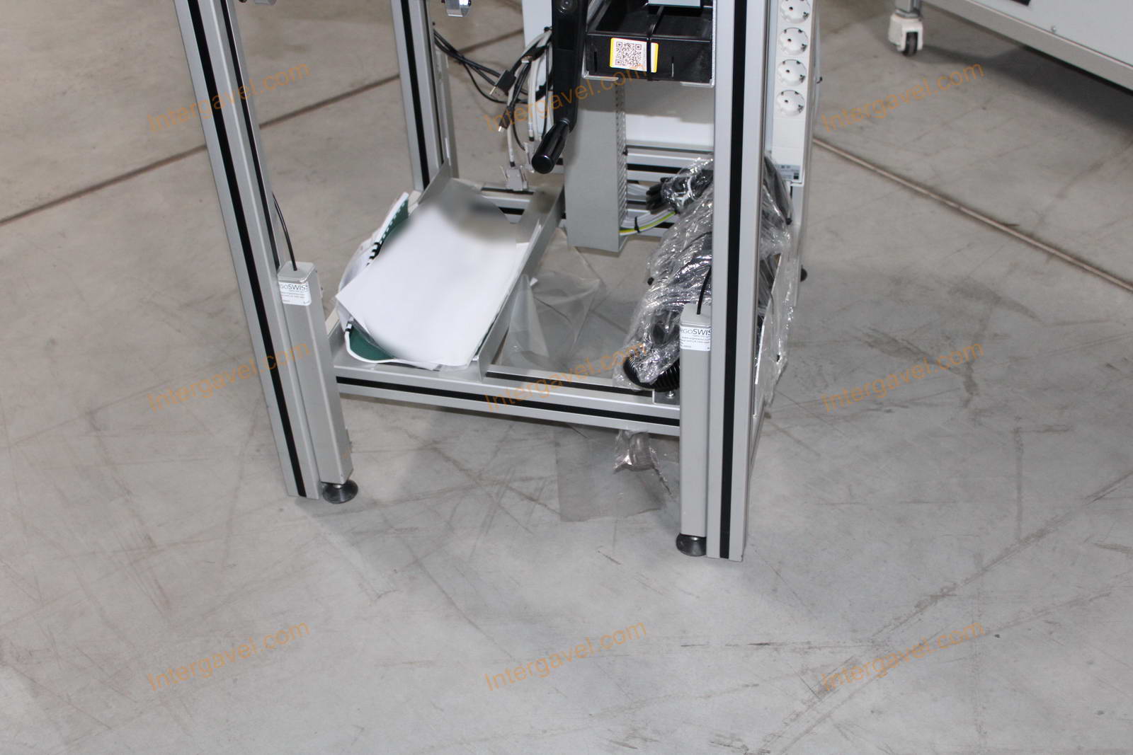 Bontott szerelő munkahely 5