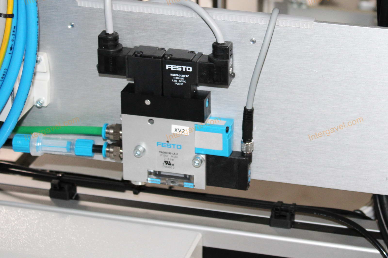 Bontott szerelő munkahely 11